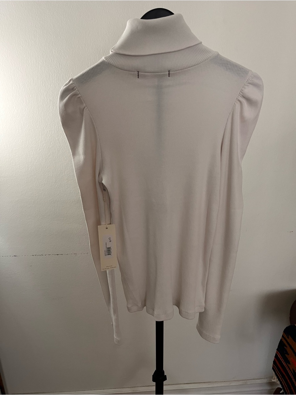 AMO Turtleneck Ribbed Puff-Sleeve Sweater - Cream - Picture 4 of 6